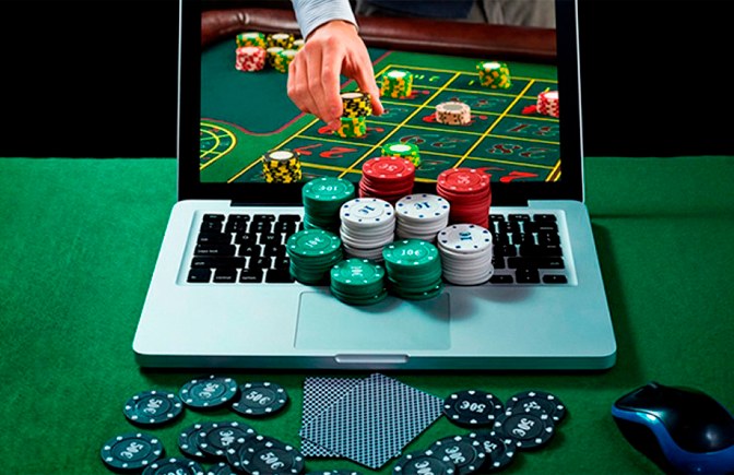¿Cuál es la diferencia entre casinos online y casinos en vivo?