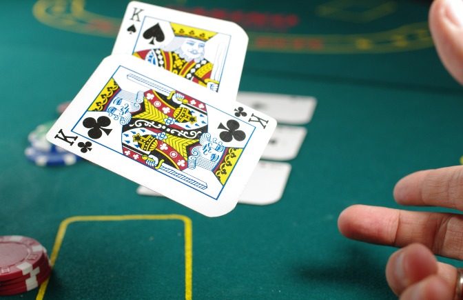 En el casino online ¿Cómo funciona el Rollover?